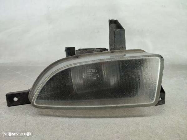 Farol Nevoeiro Esquerdo Opel Zafira A Veículo Multiuso (T98) - 1