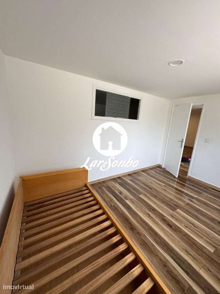 Moradia térrea T2-10