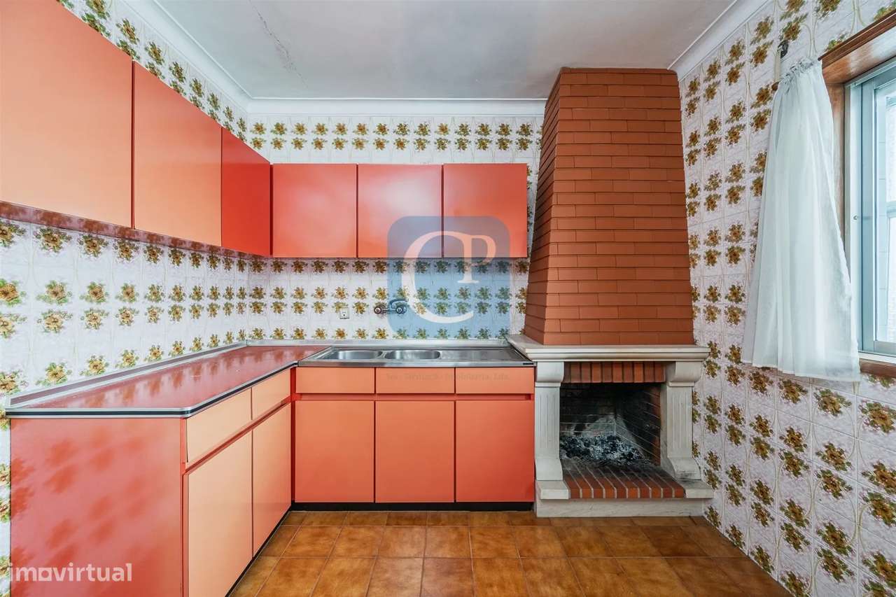 Moradia com dois apartamentos independentes em Vila Nova de Gaia-13