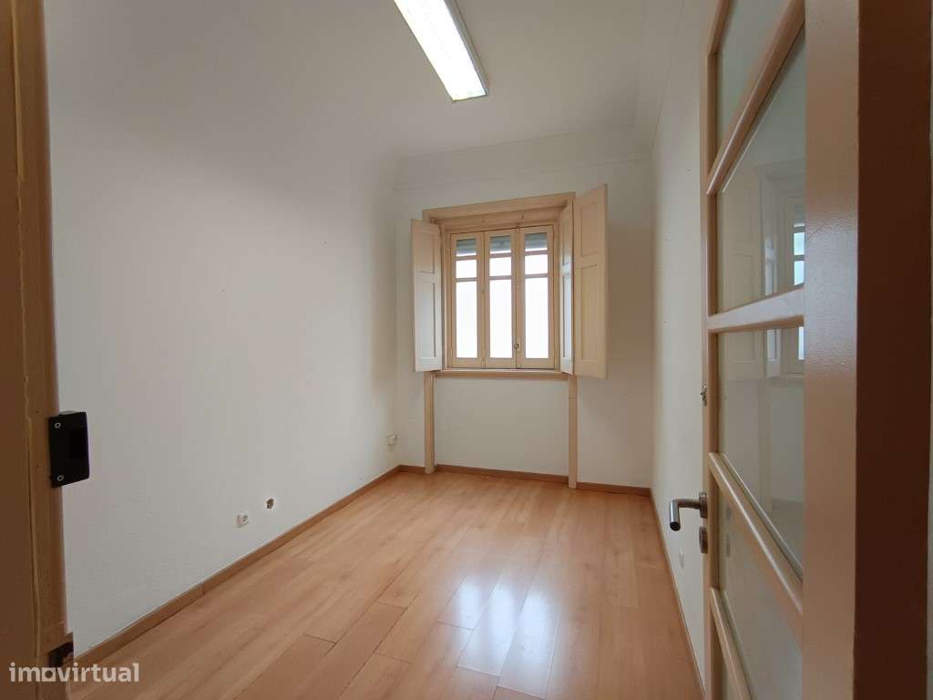 Gabinete para arrendamento em Lisboa - Grande imagem: 2/4