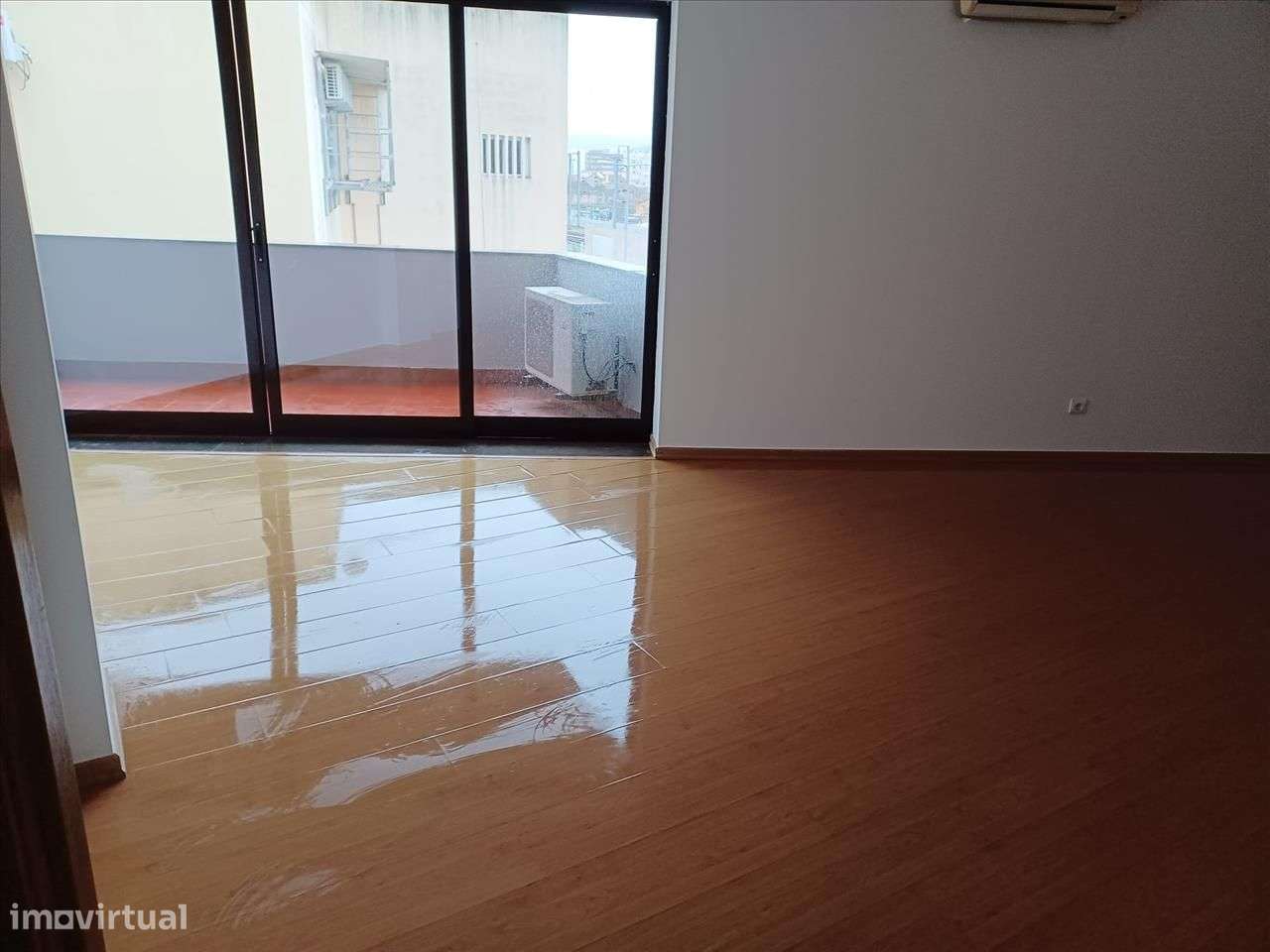 Apartamento T3 no centro de Setúbal - Grande imagem: 3/9