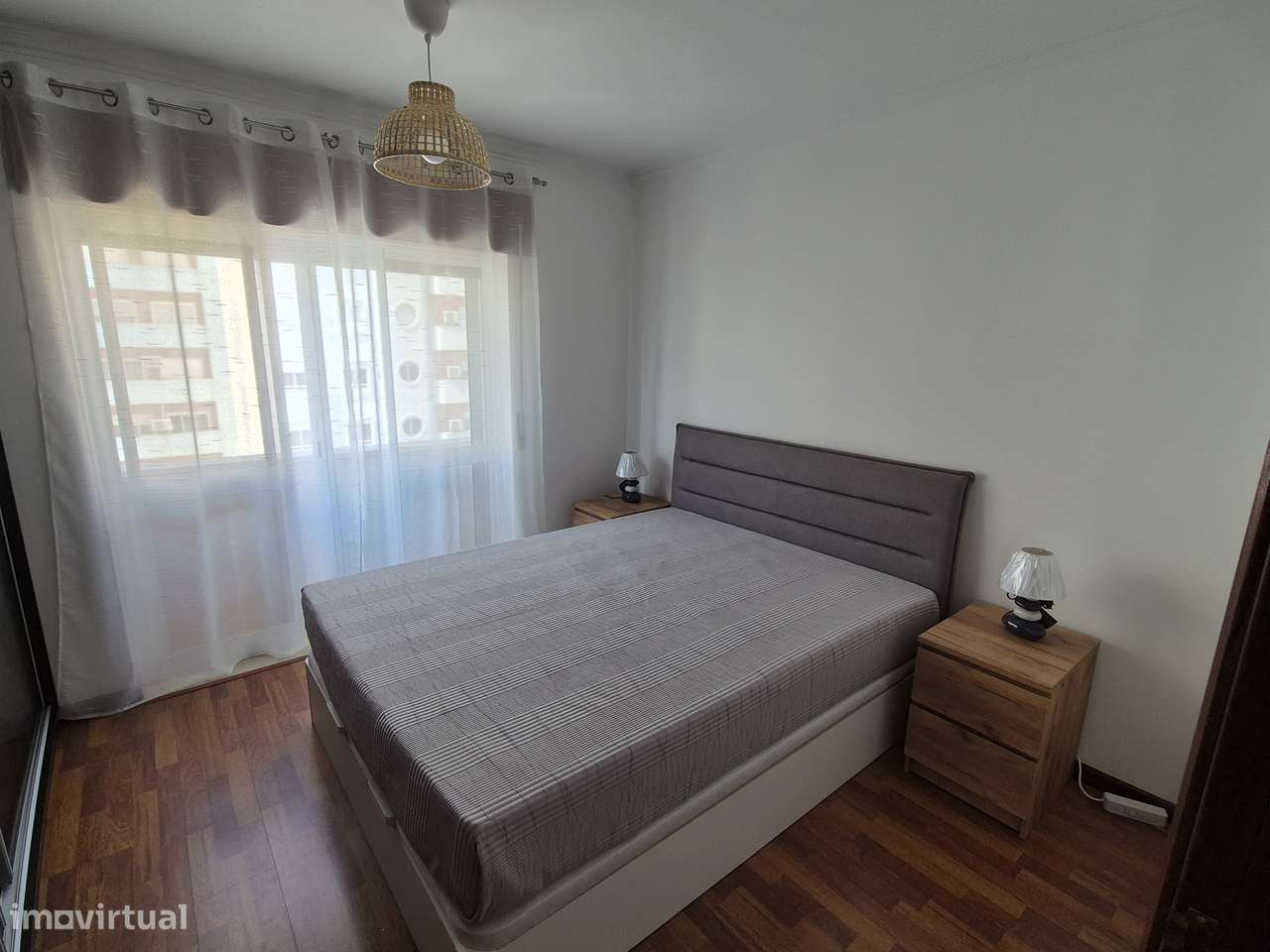 Apartamento T1 pronto a habitar em Santa Marta do Pinhal - Grande imagem: 4/14