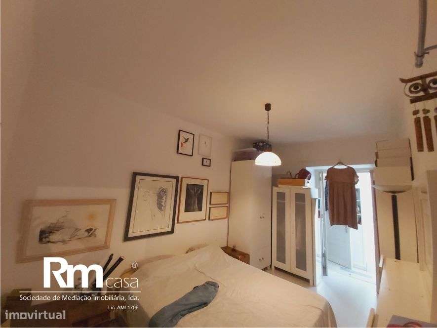 excelente prédio na Av. Emidio Navarro, junto ao Parque da Cidade-16