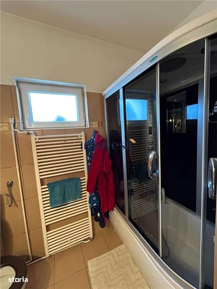 Casa spatioasa semicentrala in Satu Mare – 240 mp construiti, 3 dormit-5