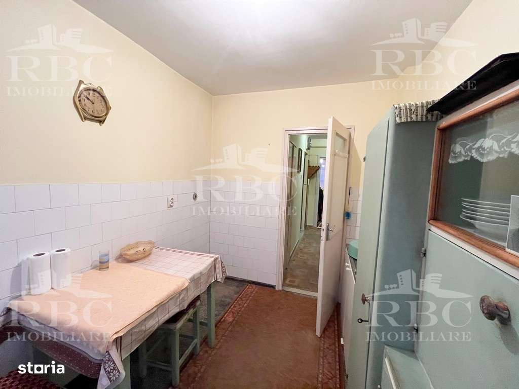 Apartament cu 3 camere in Grigorescu zona coloane-2