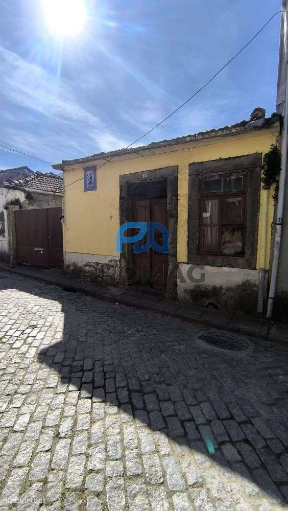 Moradias inseridas em lote urbano de 636 m² | Boavista, Porto-34