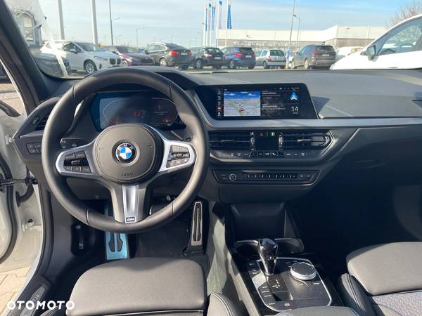 BMW Seria 1 118i M Sport - 10