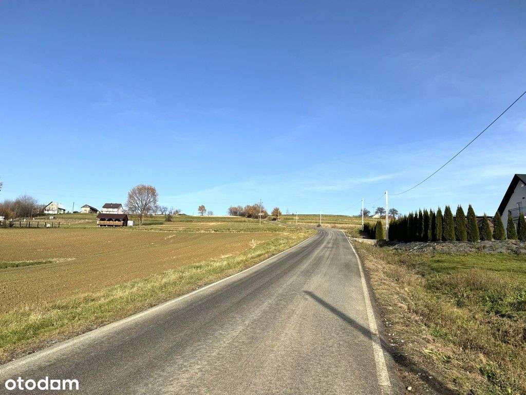 Działka na sprzedaż-5