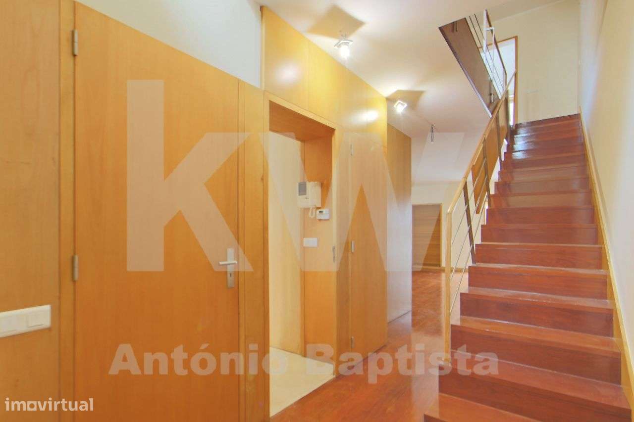 Moradia T3+1 no Bairro da Beira Mar, centro Aveiro-9