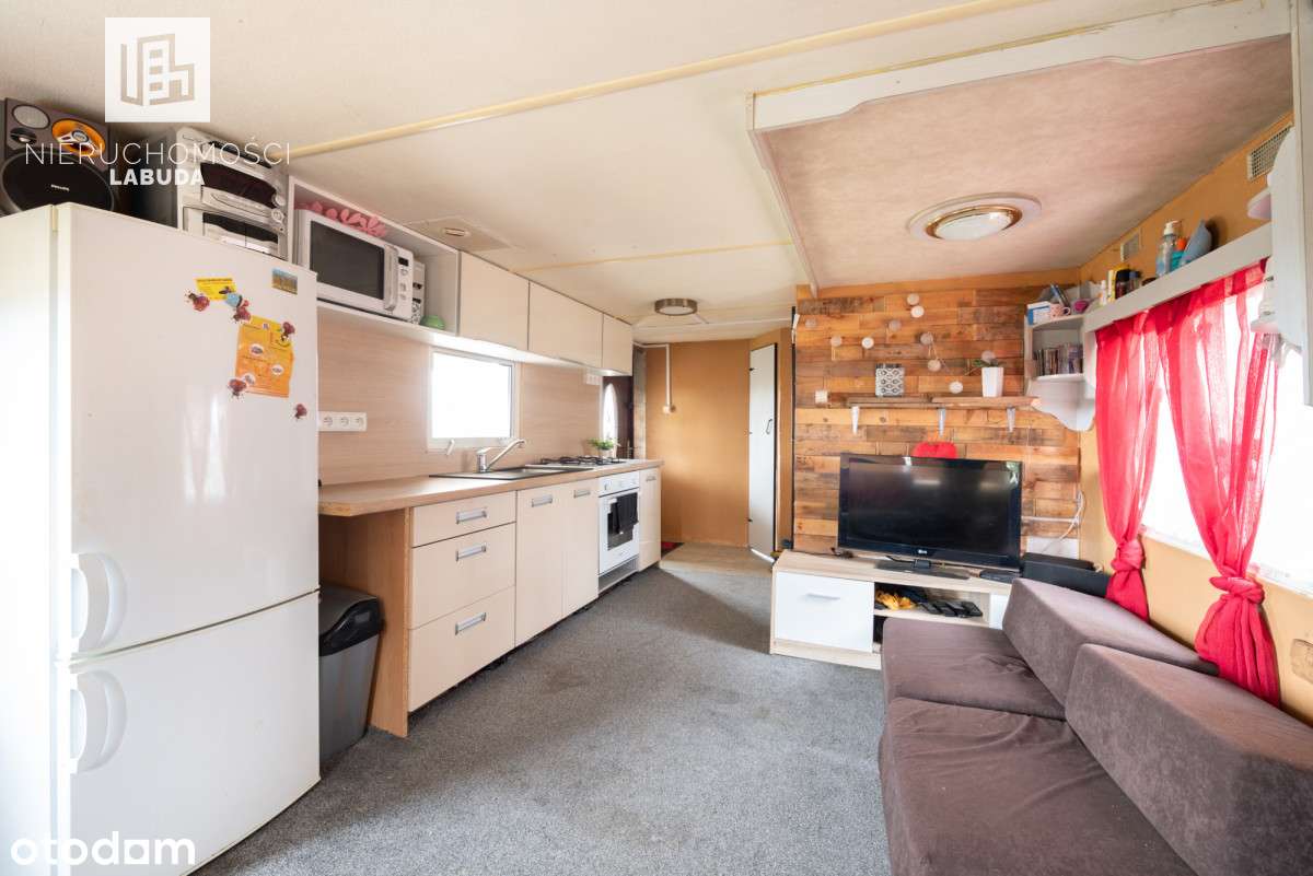 Działka rekreacyjna z domkiem – 5 minut od jeziora-8