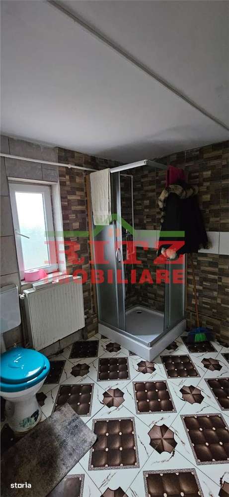 CASA  DE  VANZARE  P+1 E-14