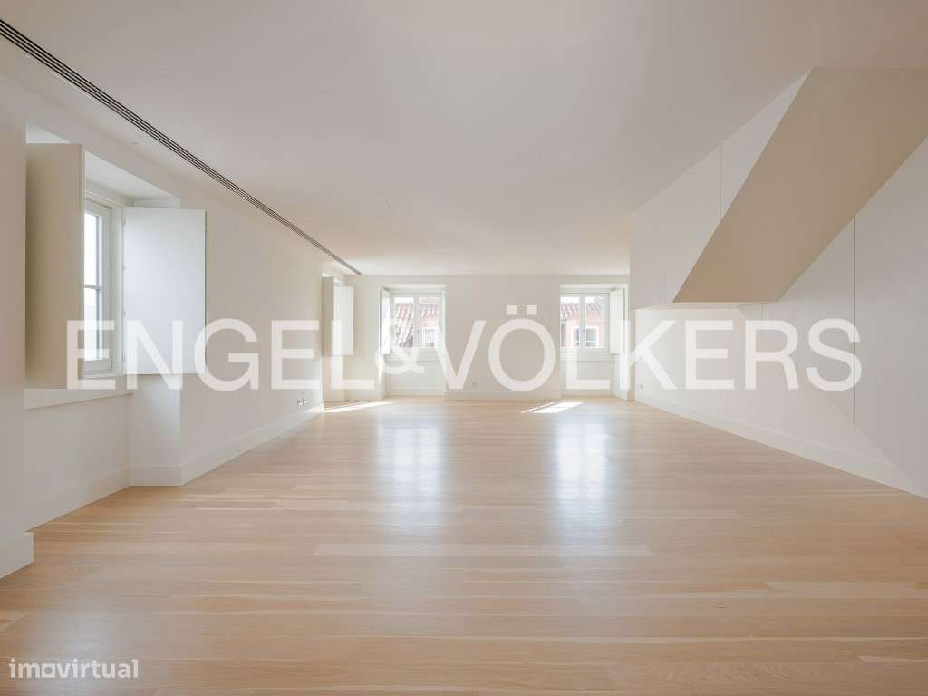 Luxuoso T3 Duplex no Bairro Alto - Grande imagem: 2/43