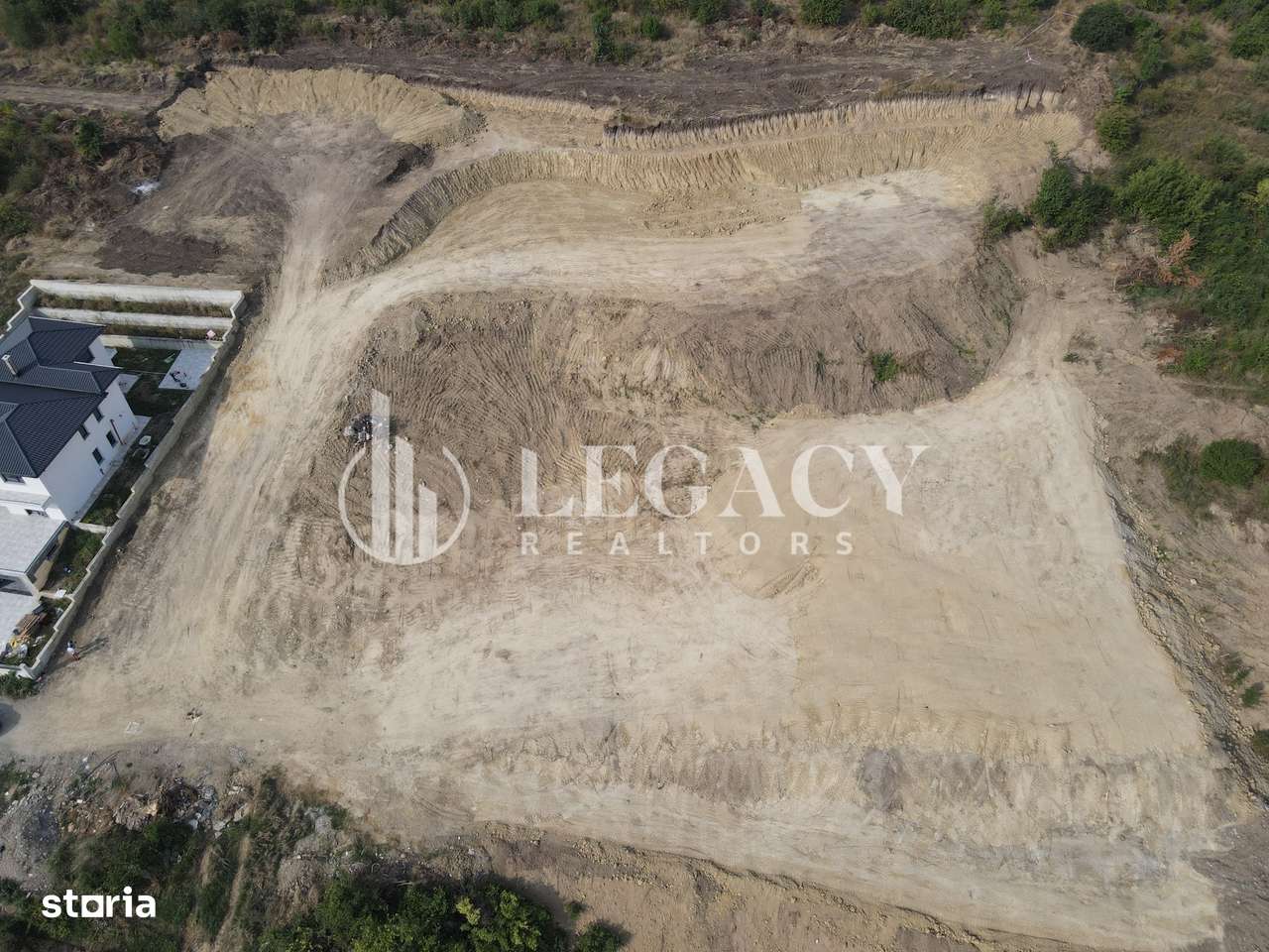 Teren intravilan pt dezvoltare imobiliară, lac Aroneanu, Iași-0