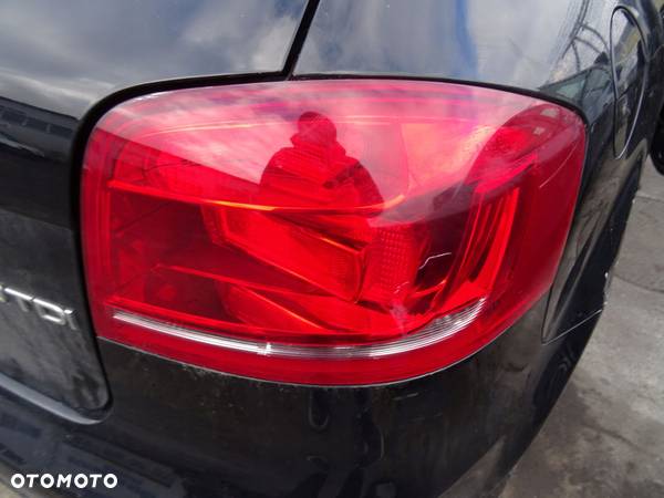 LAMPA PRAWA TYŁ TYLNIA 3D AUDI A3 3D 8P LIFT - 1