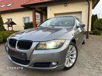 BMW Seria 3 318d Touring - 2