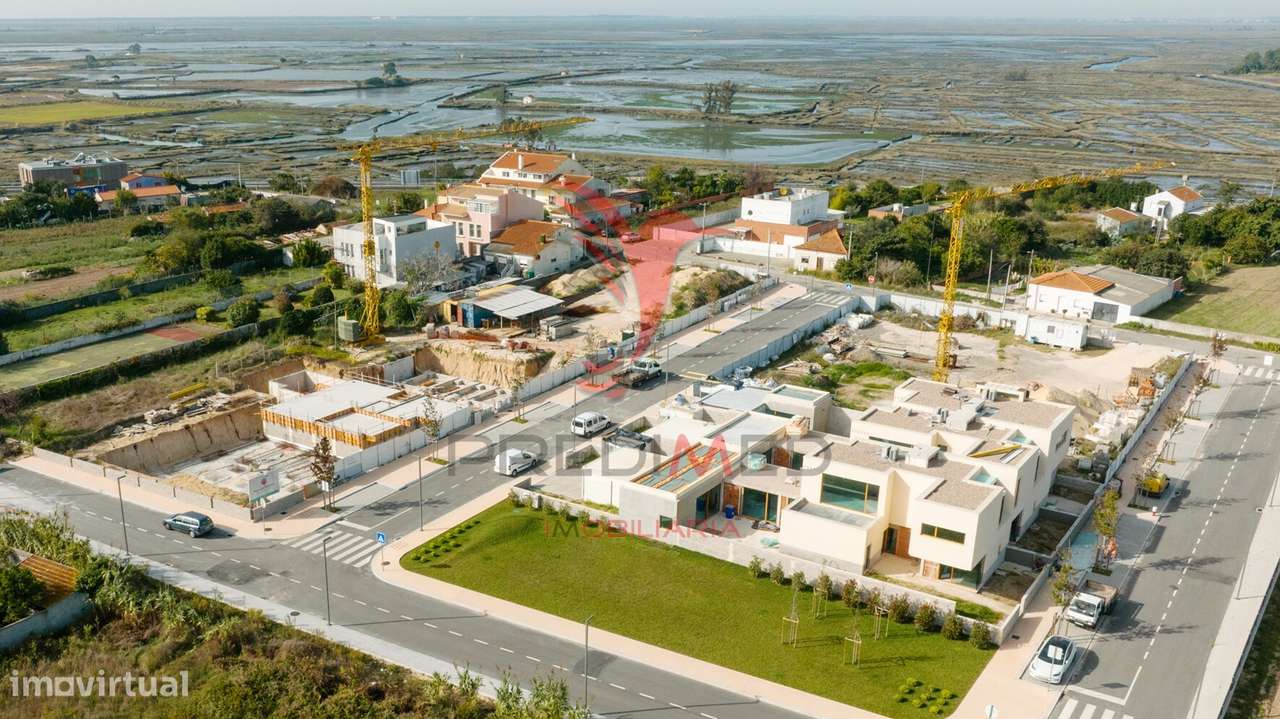 Moradia T4+1 Casas de Sol em Agras de Esgueira, Aveiro - Grande imagem: 2/17