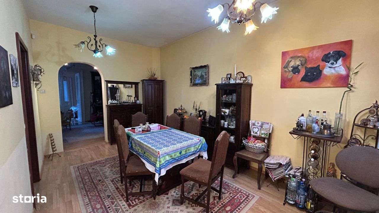 Casa Individuala cu Garaj Zona Schei - Imagine principală: 5/14