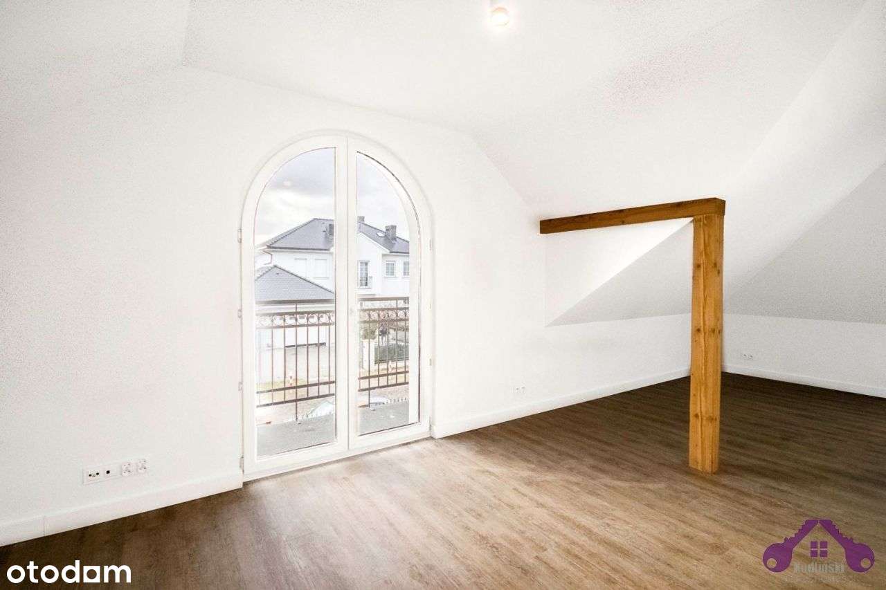 Rezydencjonalny bliźniak na granicy Poznania-15