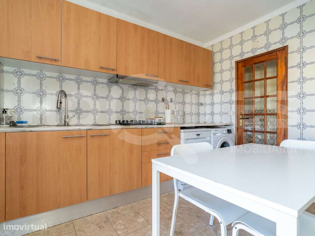 T3 + Sótão | Abadias | Terraço | Boas Áreas | Luminosidade-35