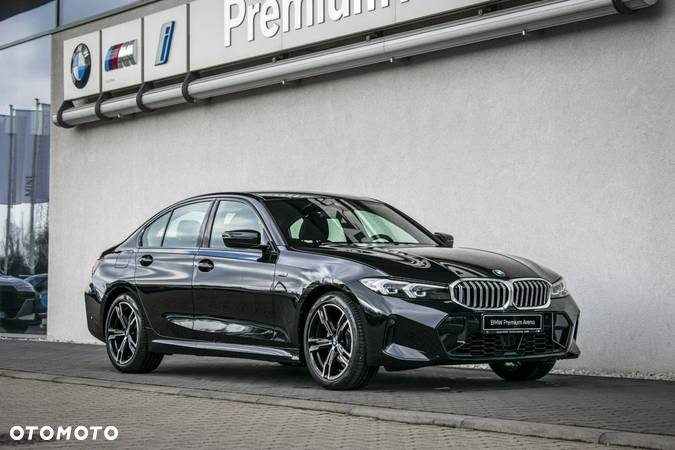 BMW Seria 3 320i - 4