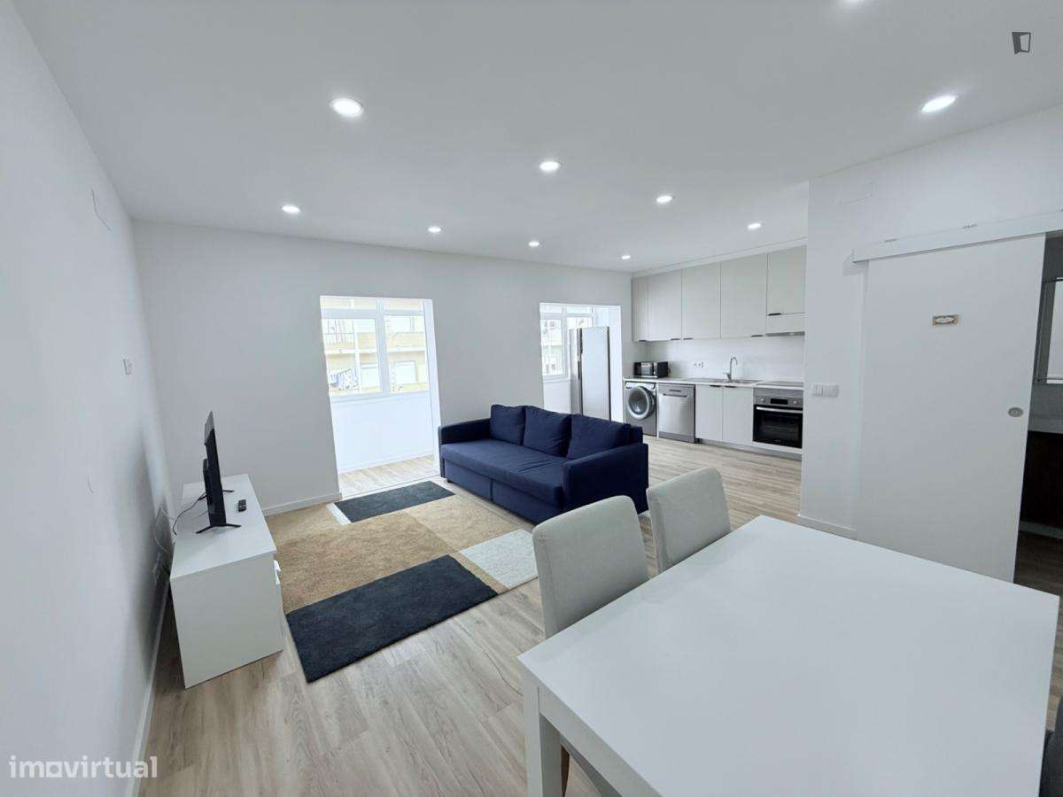 Apartamento com 2 quartos - localizado em Almada Lisbon - Grande imagem: 2/6