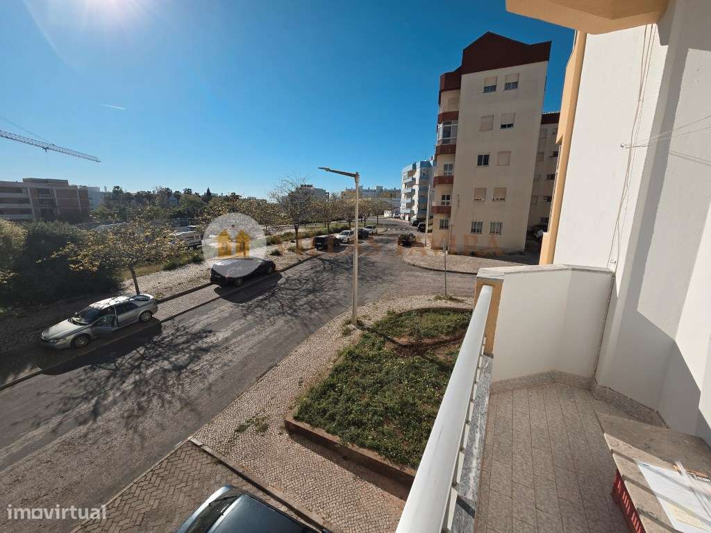 Apartamento T3 no centro de Portimão com vista Rio Arade e cave com...-23