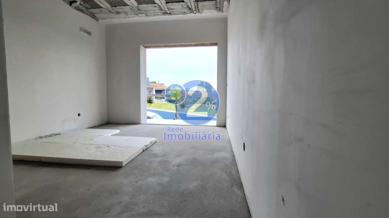 Moradia T3+1 em construção-26