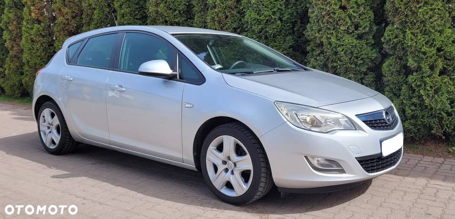 Opel Astra - 3