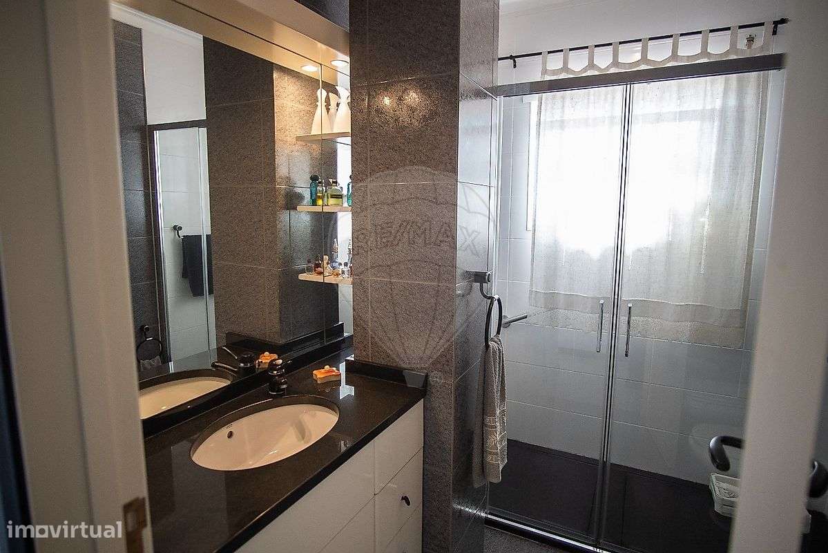 Apartamento, 198 m², Braga (Maximinos, Sé e Cividade)-26