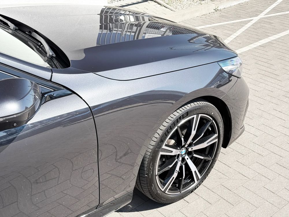 BMW Seria-5 520D Xdrive 2025 — zdjęcie 2