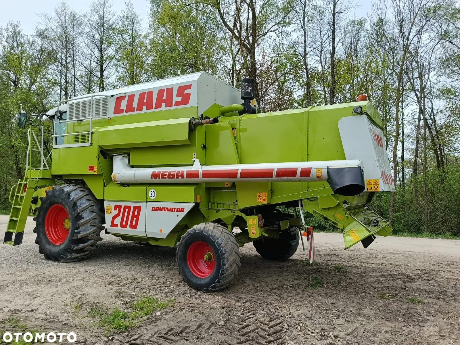 Claas Mega 208 - 5