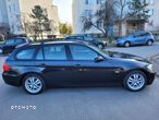 BMW Seria 3 320i - 5