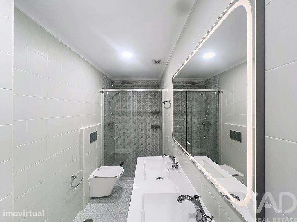 Casa / Villa T3 em Encarnação de 164,00 m2 - Grande imagem: 4/30