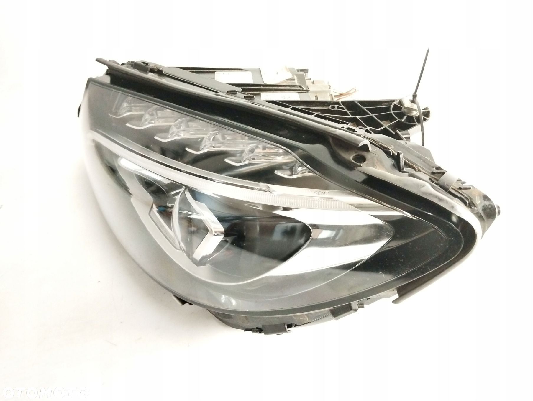 LAMPA REFLEKTOR LEWY PRZÓD LED HIGH PERFORMANCE MERCEDES C W205 UK - 7