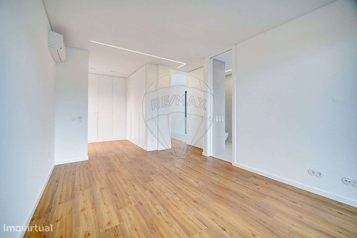 Moradia T4 para venda-32