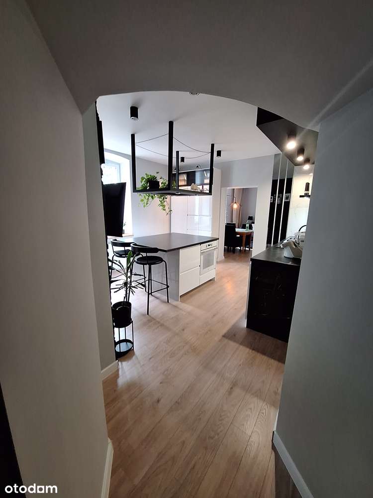 Zrób sobie prezent na Święta Przytulne Gustowne Po generalnym remoncie-16