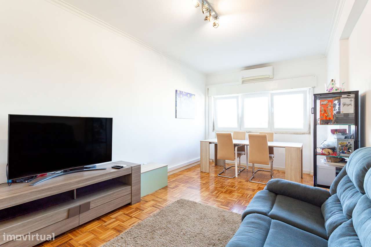 Excelente Apartamento T3 na Póvoa de Santa Iria - Grande imagem: 2/34