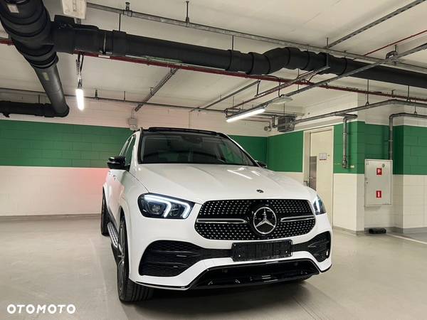 Mercedes-Benz GLE 400 d 4Matic 9G-TRONIC AMG Line - 3