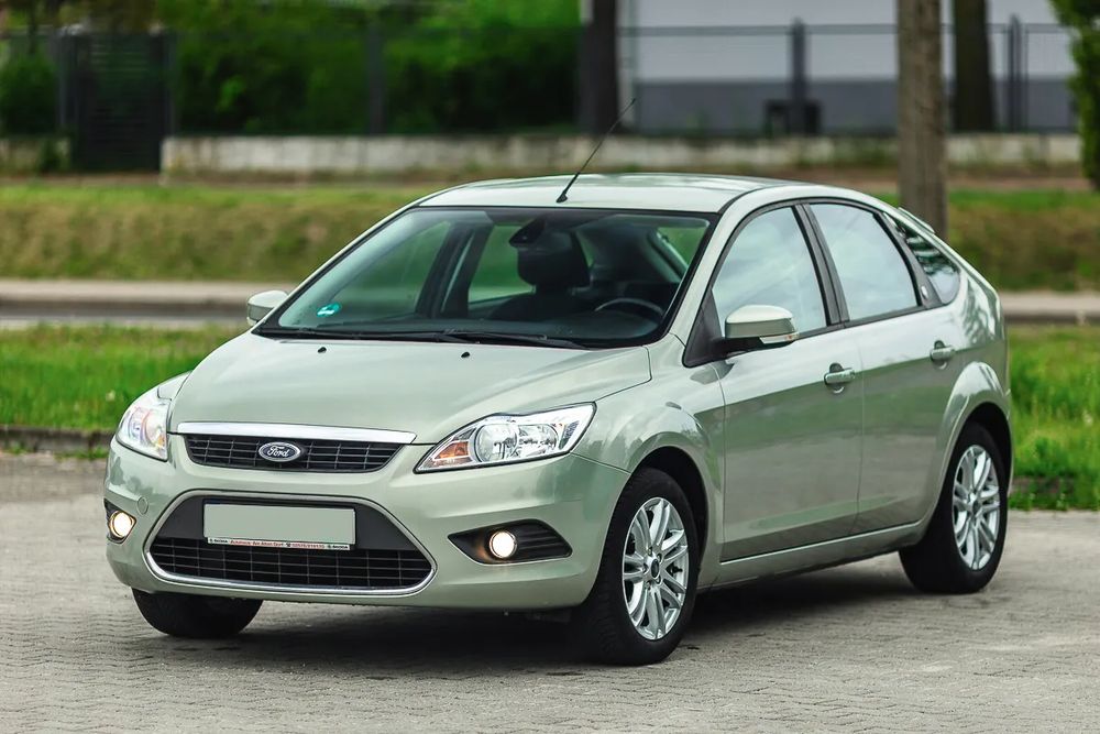 Ford Focus Mk2 1.6 Ghia 2009