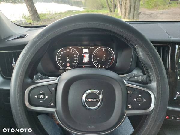 Volvo XC 60 D4 AWD Momentum - 12