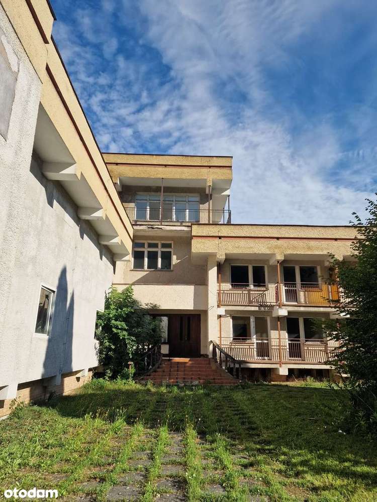 Hotel do remontu - Pełny obrazek: 2/6