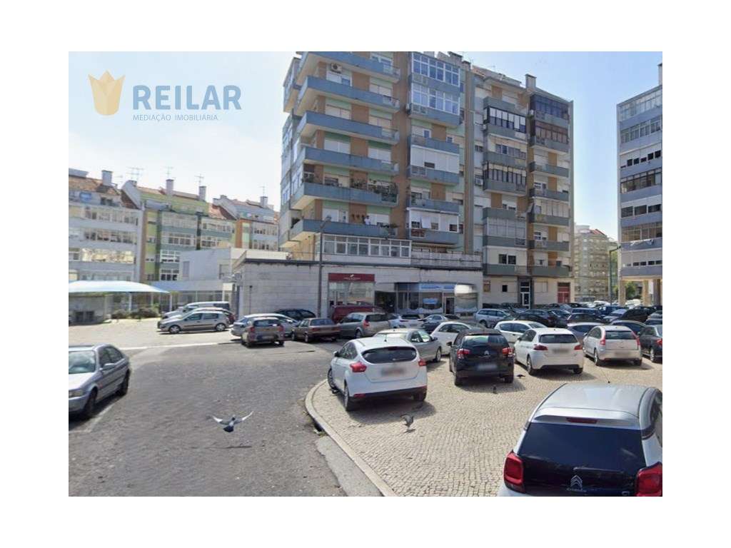 Benfica - T3 Remodelado - Grande imagem: 4/8