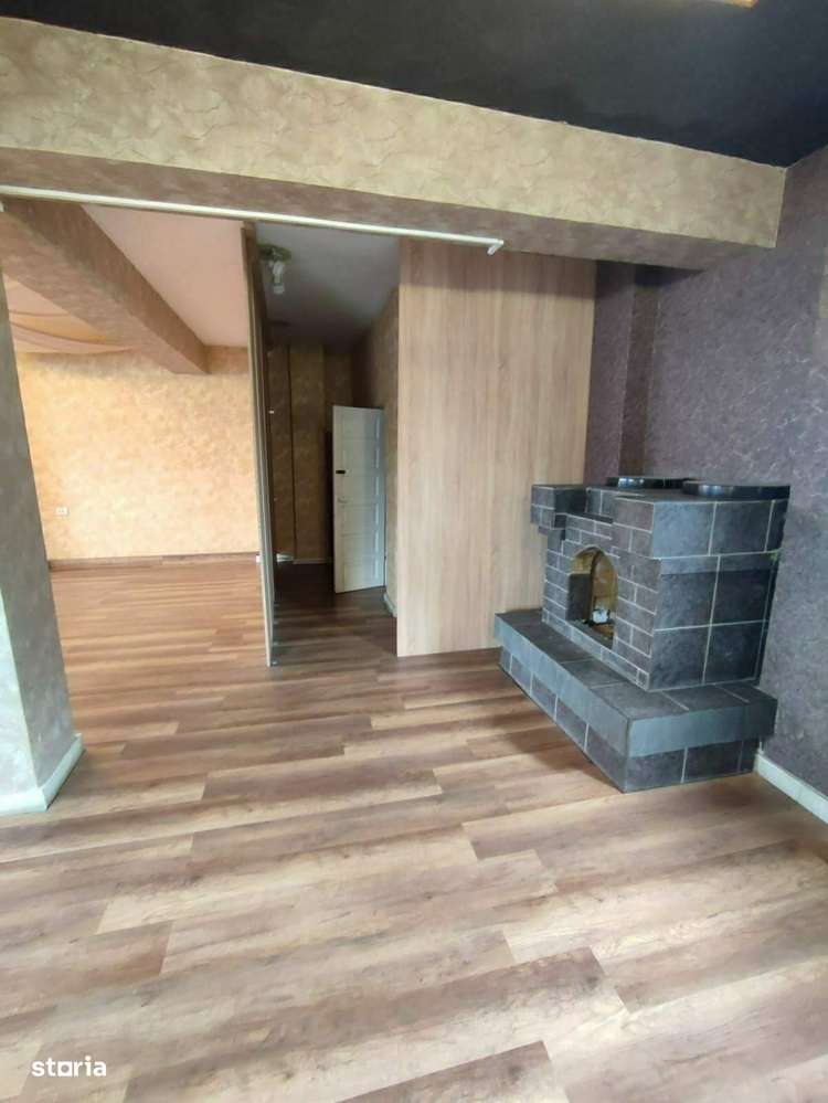 Colentina Stradal Vad Comercial|Vitrina 10 Metri | Statie RTB - Imagine principală: 3/17