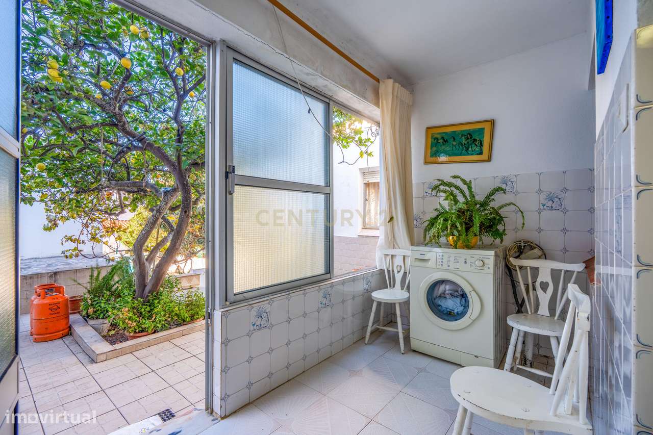 Moradia, 111 m², Lagoa e Carvoeiro - Grande imagem: 4/36