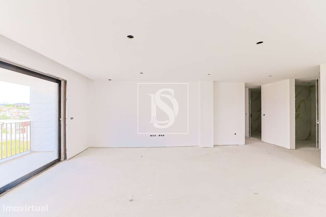 T3 NOVO c/ 148 m2, Cozinha Equipada e Garagem Fechada p/ 2 Carros - Grande imagem: 4/20