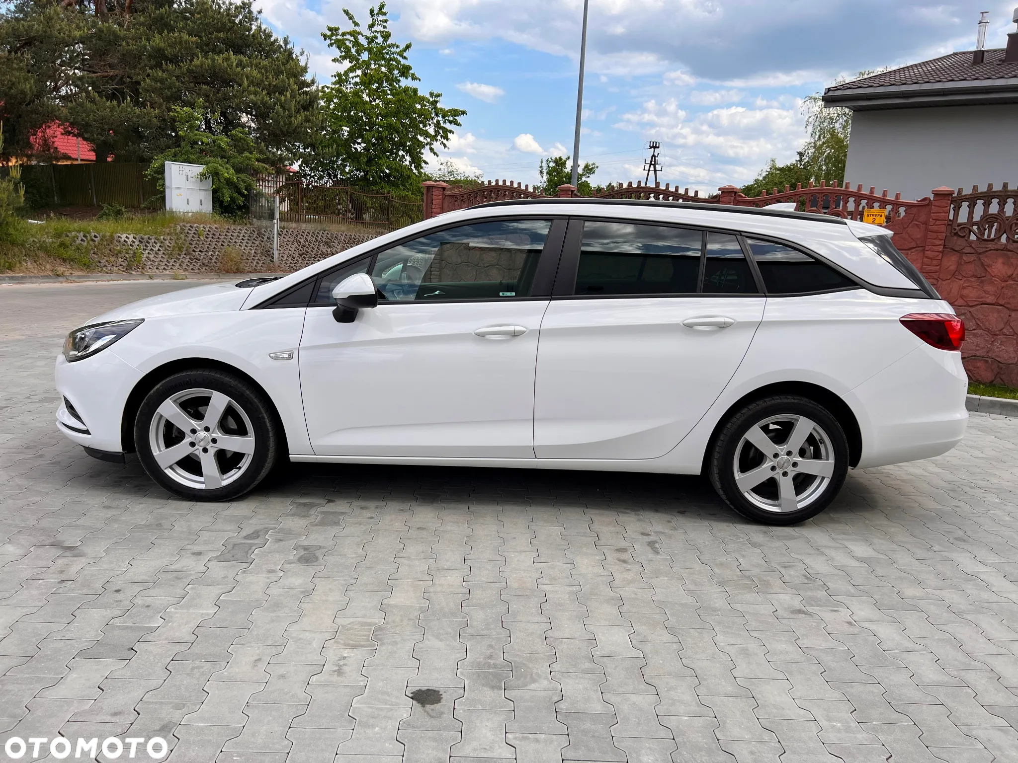 Opel Astra 1.6 CDTI DPF ecoFLEX Start/Stop Exklusiv - 21