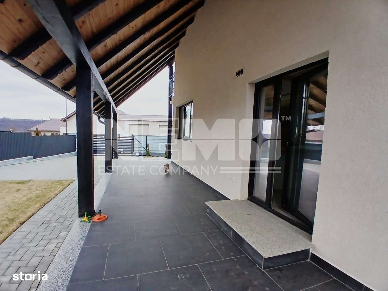 Casă Tip Oglinda I Mitocul Dragomirnei I Suceava I PREȚ: 175.000 € - Imagine principală: 4/19