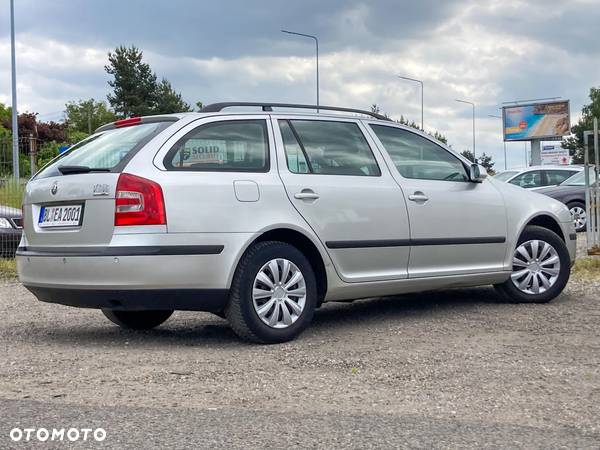 Skoda Octavia - 8