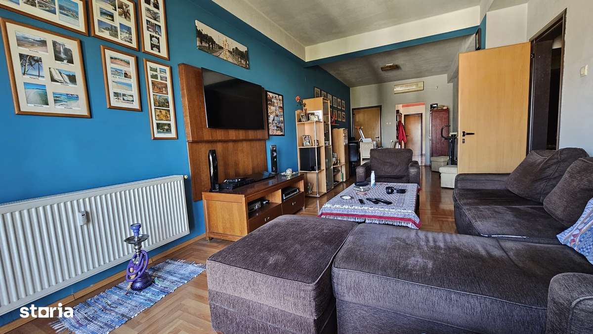 Apartament de 4 camere în emblematicul Bloc Zodiac – boxă inclusă-0