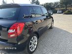 Skoda Fabia 1.6 16V Sportline - 9